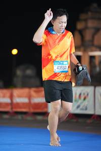 BIB: 43557
                            <button type="button" onclick="openModal(19774880)" class="btn btn-primary btn-sm float-right btn-popup" data-toggle="modal" data-target=".modal-high-quality">
                        <i class="fas fa-shopping-cart"></i> Add to Cart
                    </button>
                                            <button type="button" onclick="isThisMe(19774880, true)" class="btn btn-success btn-sm float-right btn-popup btn-isme hidden" data-toggle="tooltip" data-placement="bottom" title="นี่คือรูปของคุณใช่ไหม คลิกที่นี่เพื่อเอาเข้าอัลบั้ม">
                        <i class="fas fa-plus"></i> Add to album
                    </button>
                    <button type="button" onclick="isThisMe(19774880, false)" class="btn btn-warning btn-sm float-right btn-popup btn-isnotme hidden">
                        <i class="fas fa-ban"></i> Remove from album
                    </button>